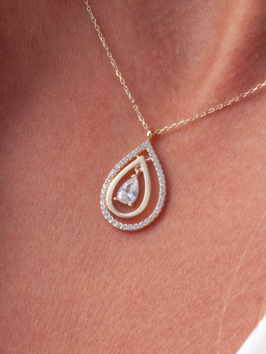 Nero Drop Gold Necklace