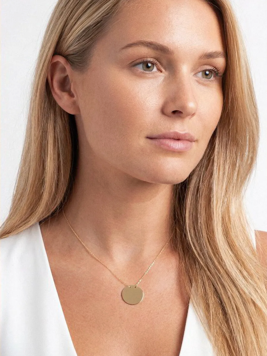 Serene Gold Disc Necklace