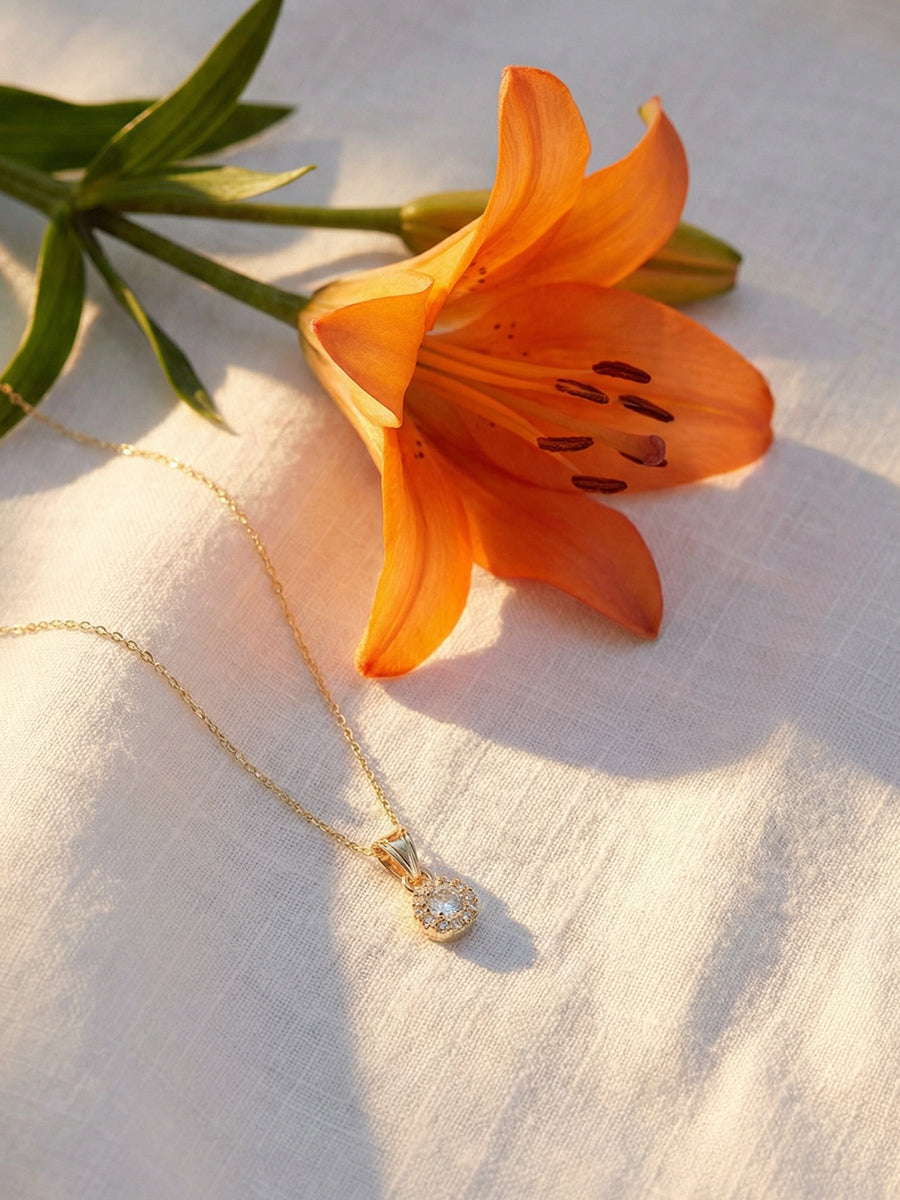 Aurum d’Amour Gold Pendant