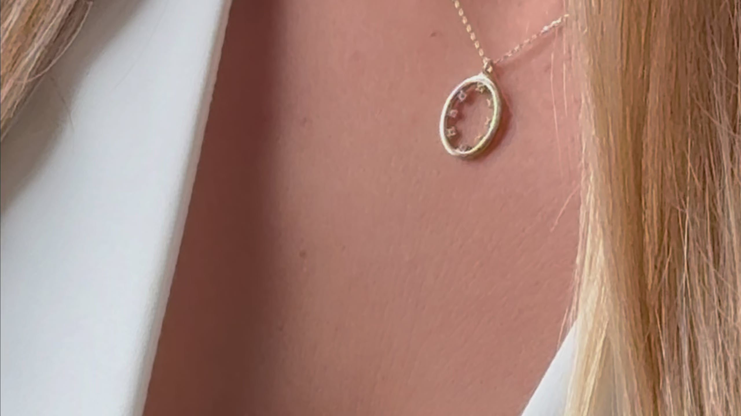 Luna Oval Gold Necklace
