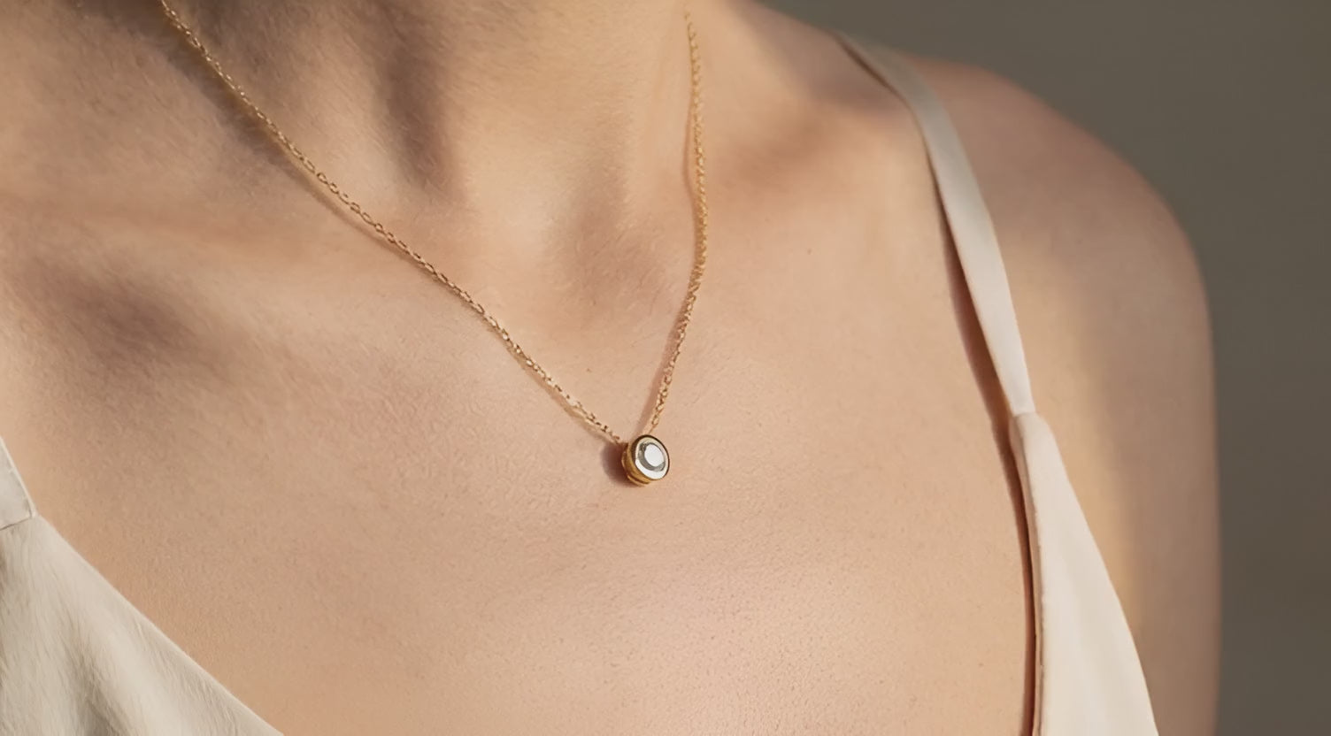Soléa Gold Necklace