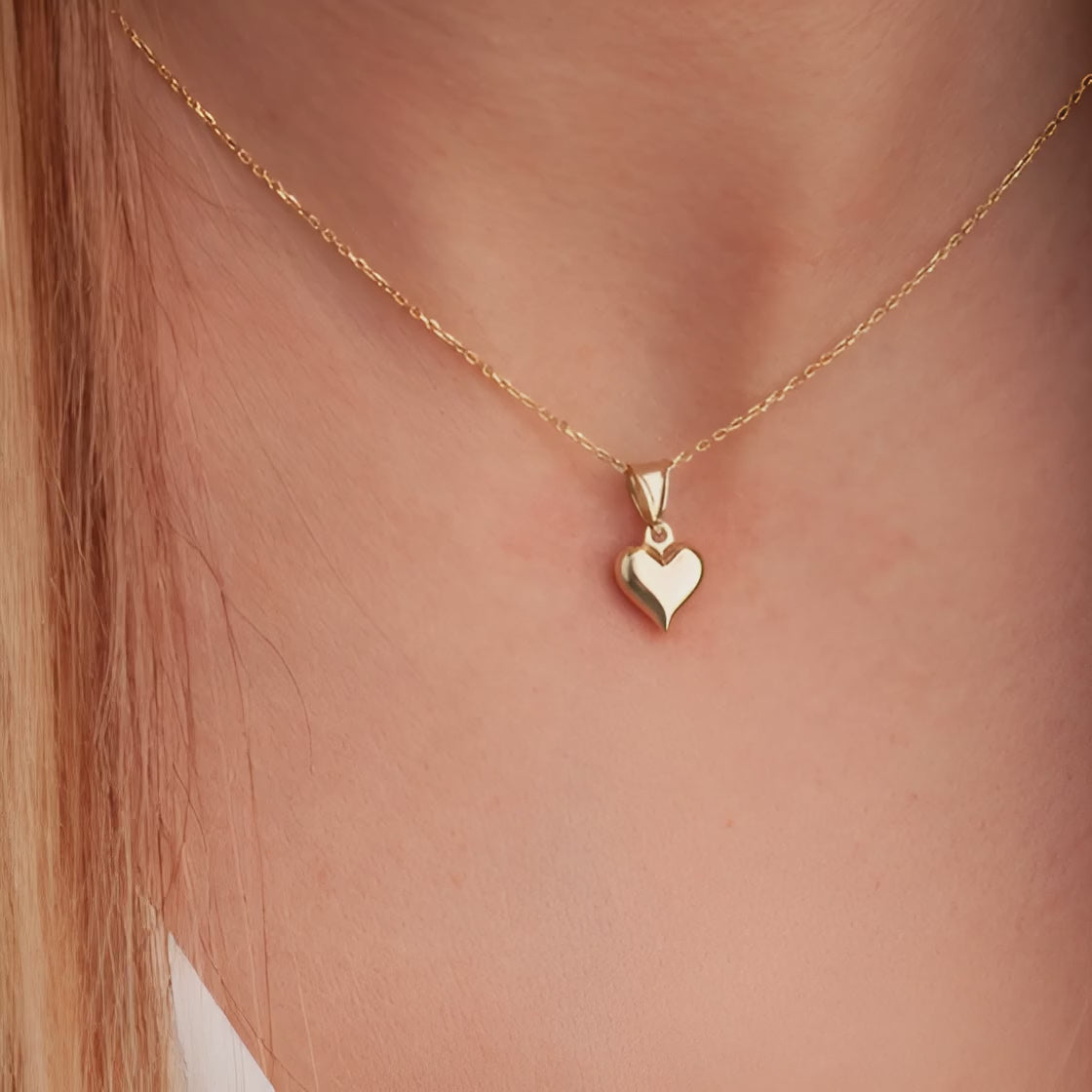 Idyllia Gold Pendant